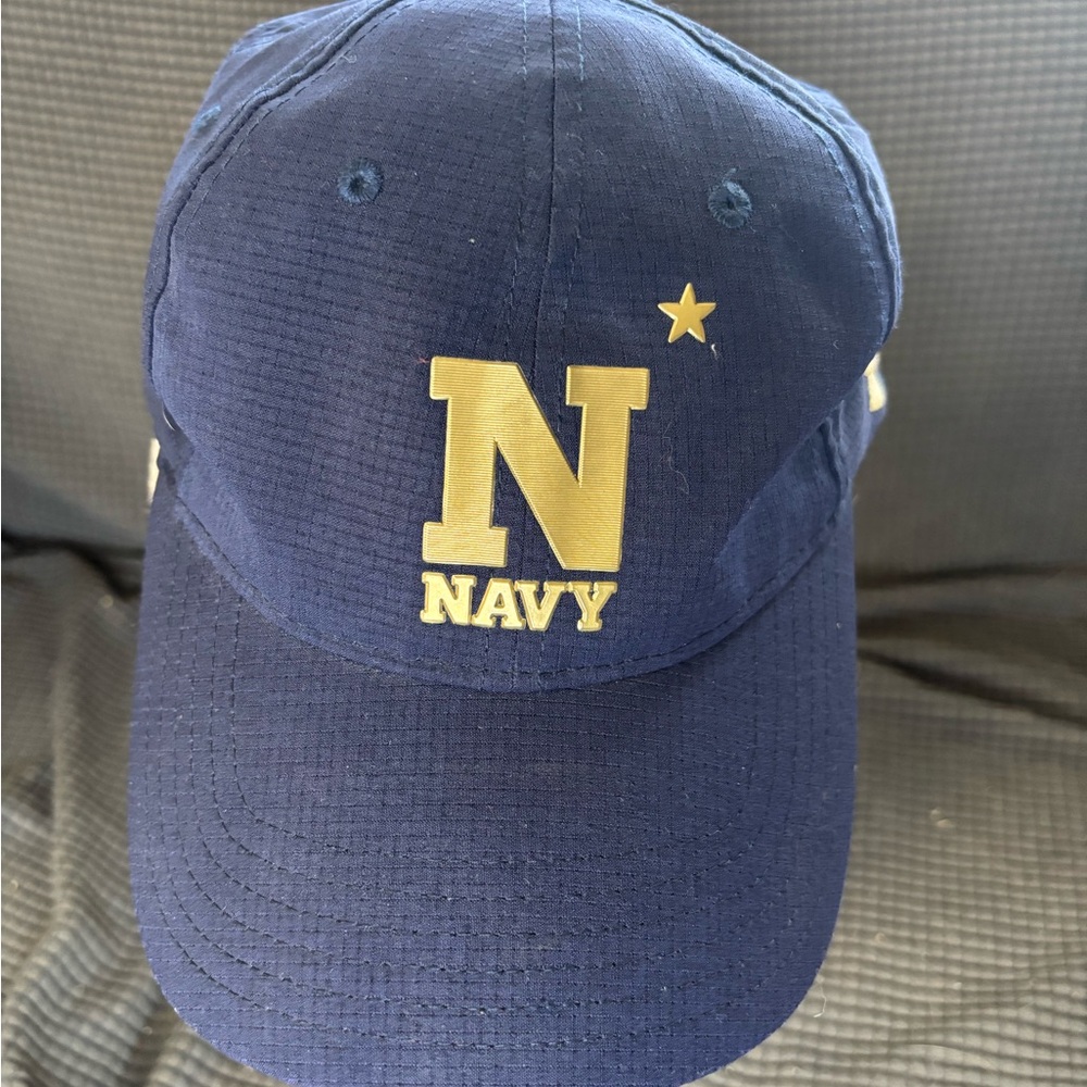 Under Armour Navy Midshipmen Blue Cap With Gold Logo